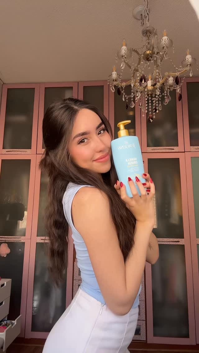 Post 5 by αииα on Instagram (video)