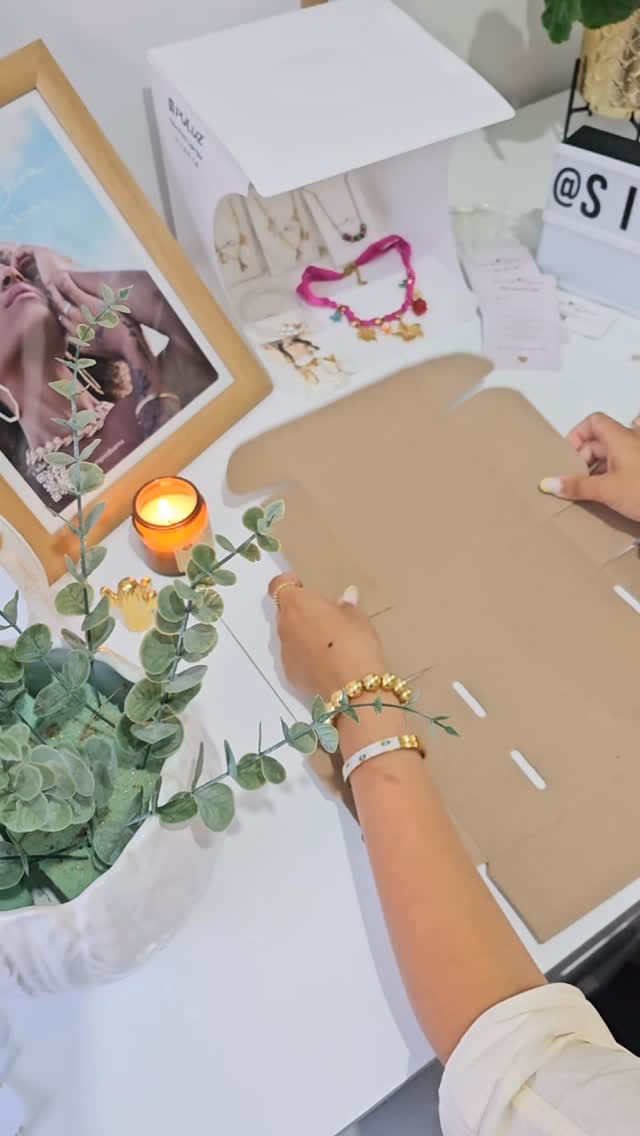 Post 3 by Siempre Diva. Joyería para ti 💎 on Instagram (video)
