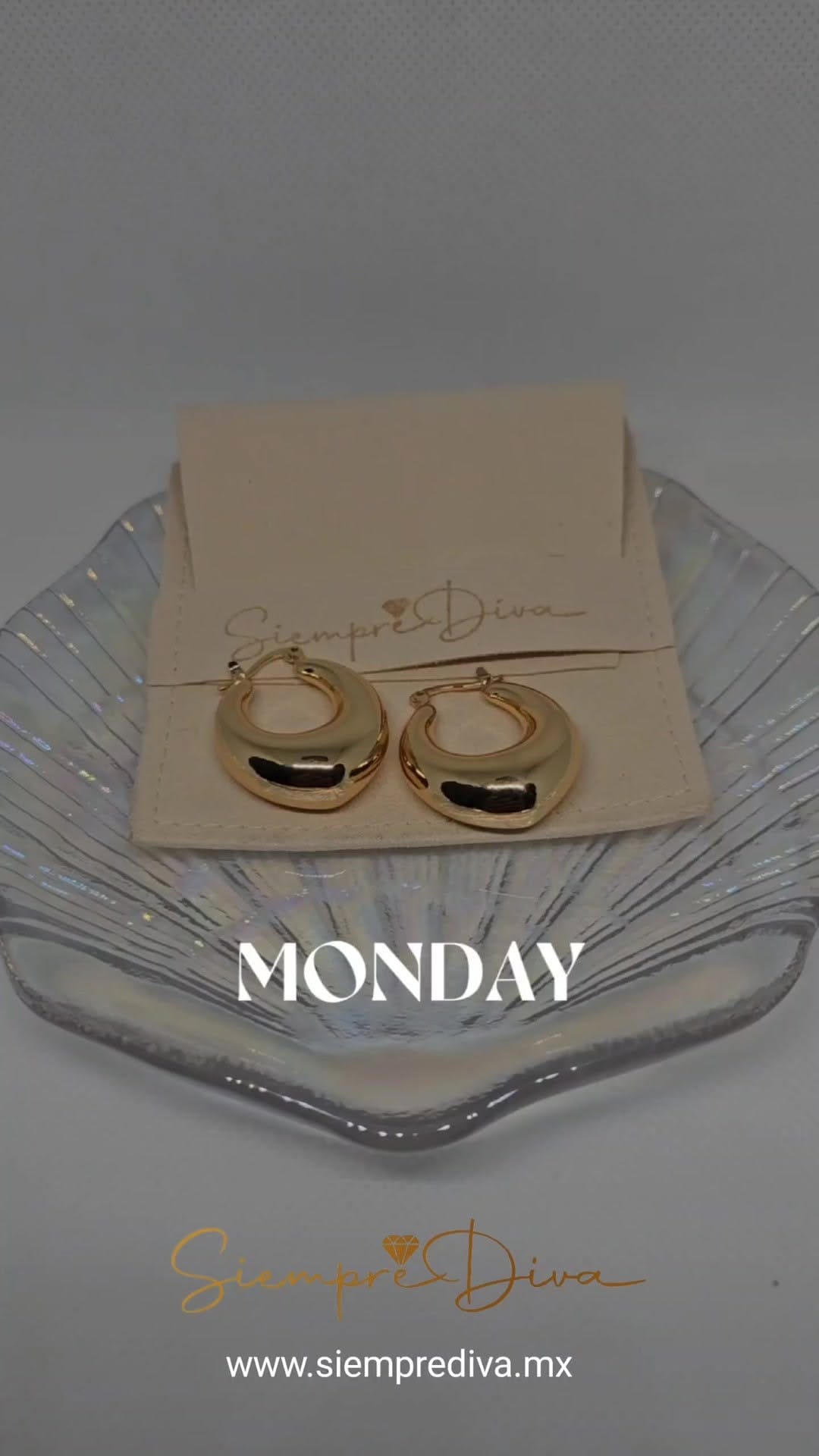 Post 7 by Siempre Diva. Joyería para ti 💎 on Instagram (video)