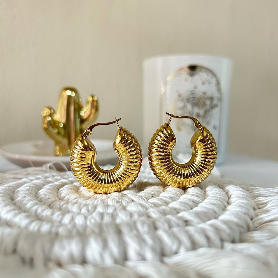 Post 9 by Siempre Diva. Joyería para ti 💎 on Instagram (carousel)