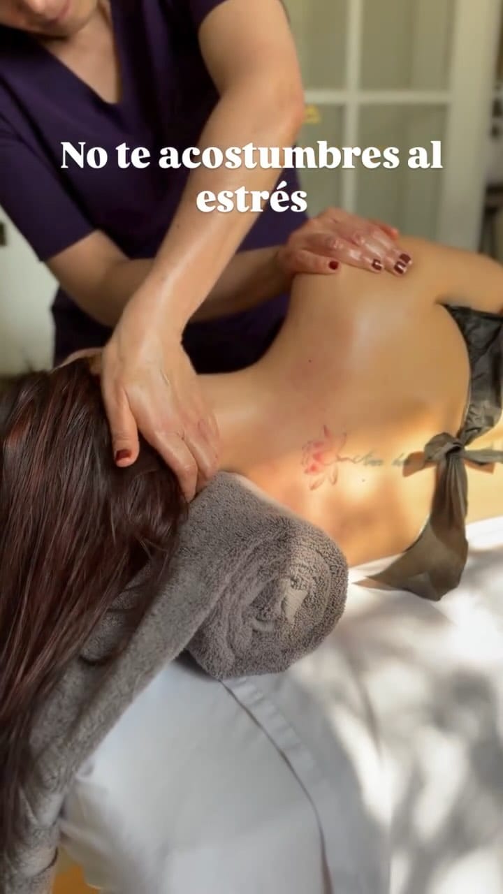 Post 8 by Xanah Spa on Instagram (video)