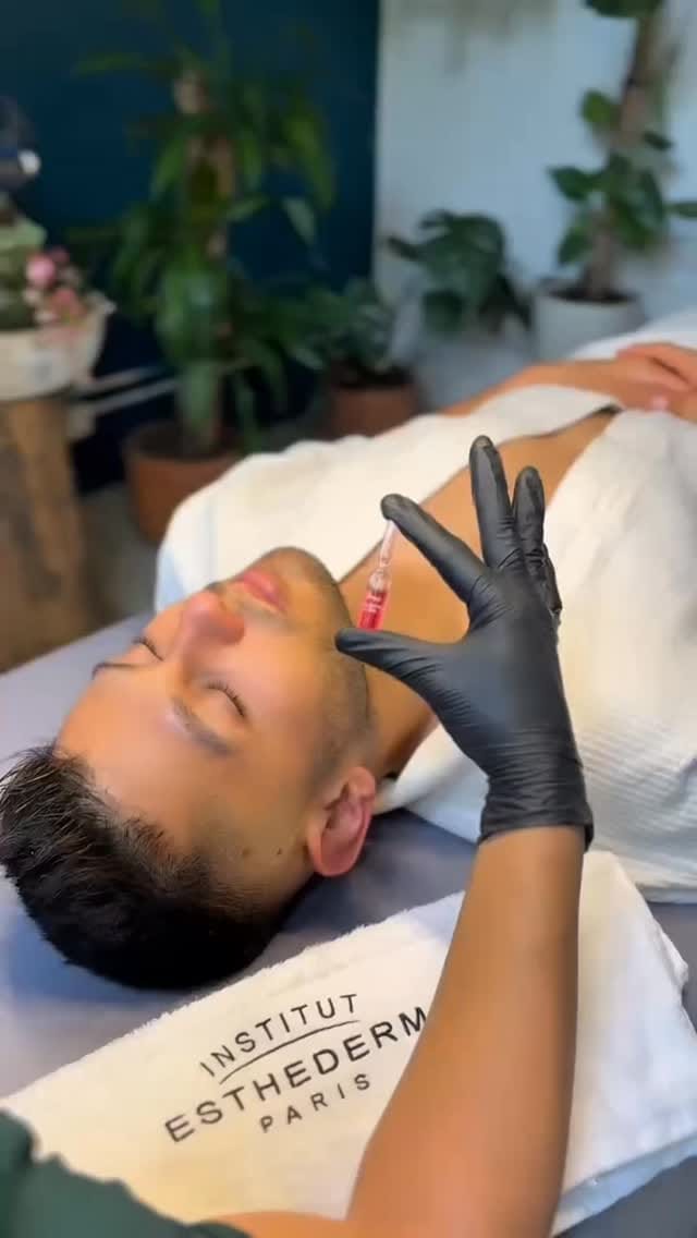 Post 1 by Xanah Spa on Instagram (video)