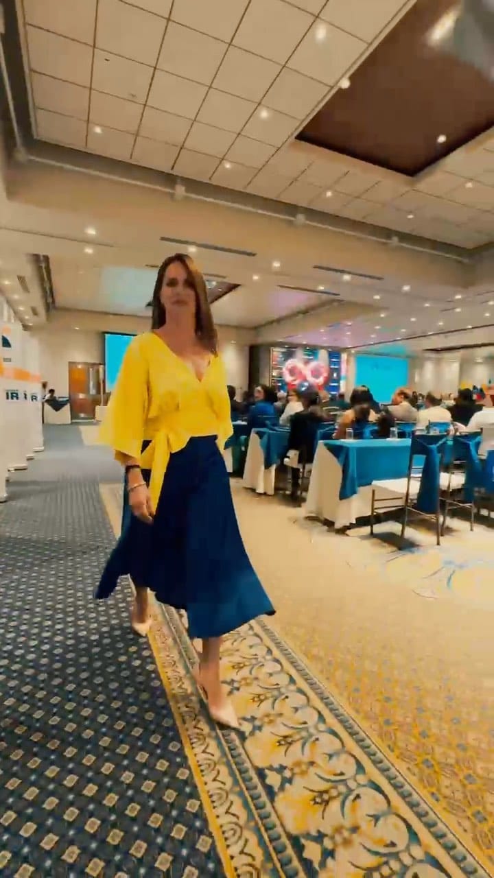 Post 8 by Ma Mercedes Castro on Instagram (video)