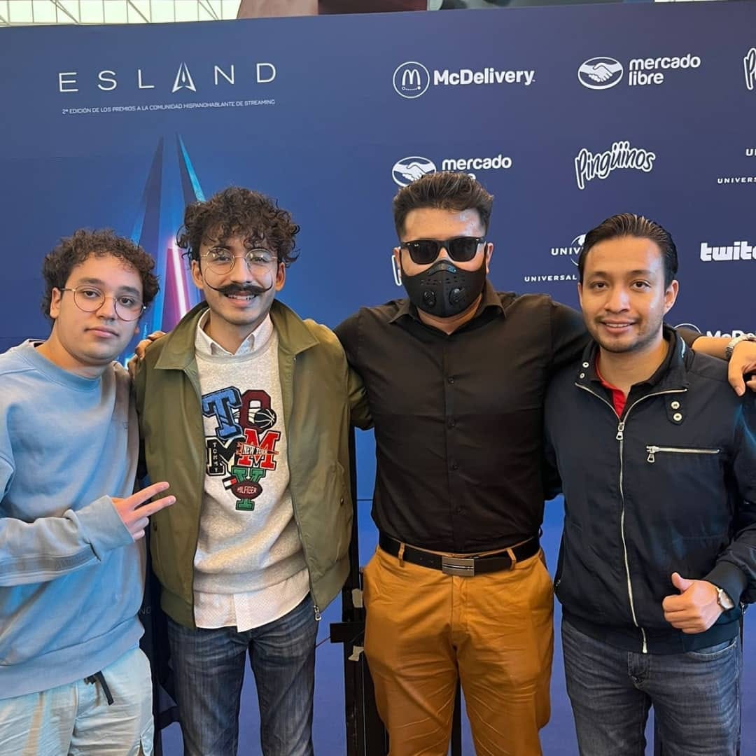 Post 10 by ELMALTEADA | Streamer, Youtuber & Java DEV on Instagram (carousel)