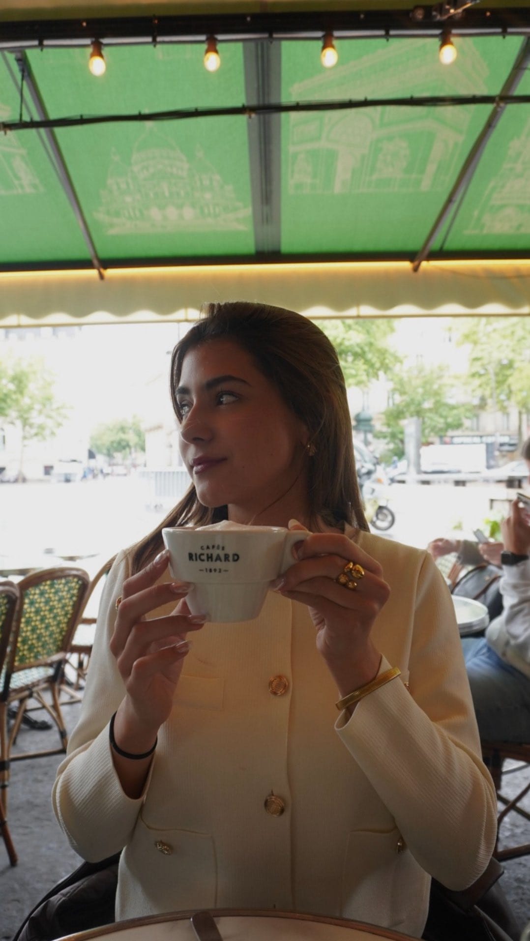 Post 2 by regina on Instagram (video)