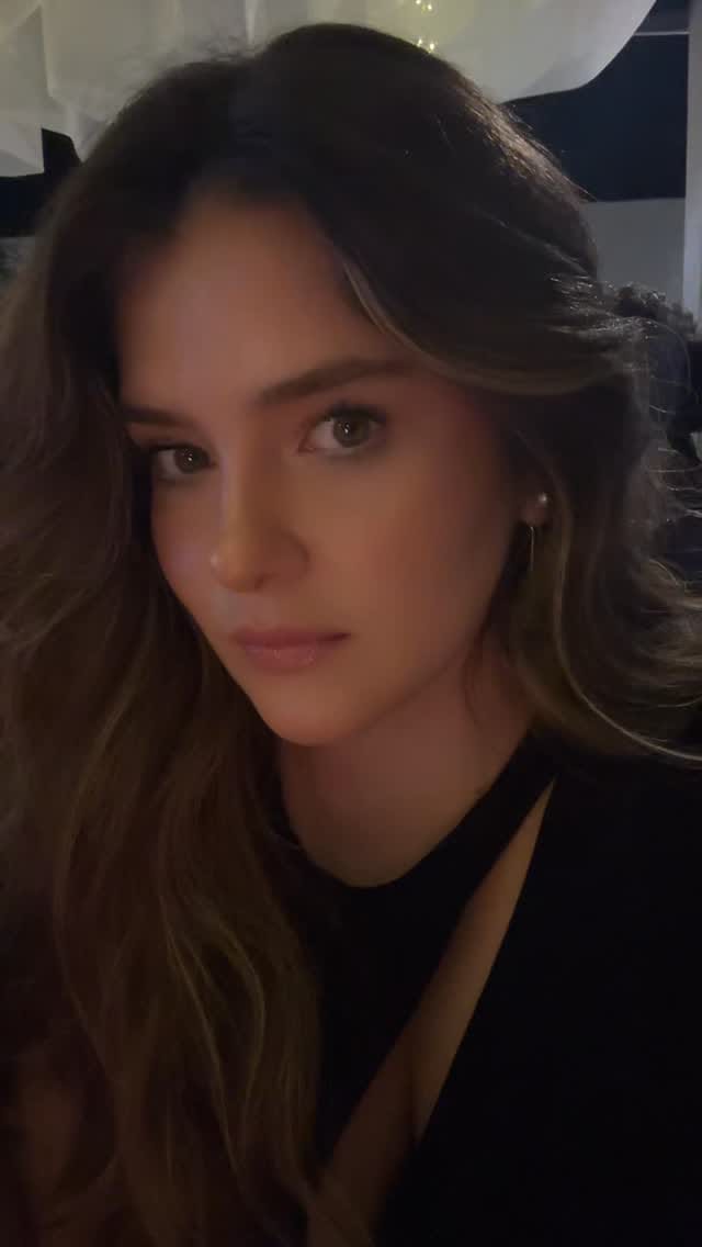 Post 2 by Marysa on Instagram (video)