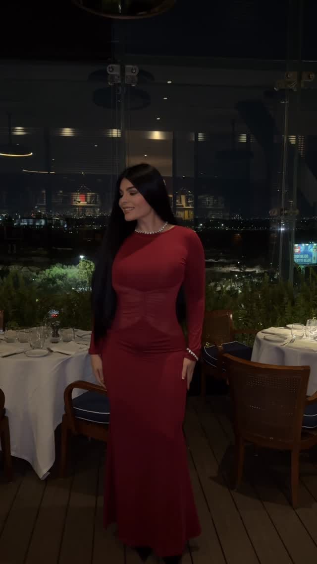 Post 2 by Ana Diaz (Mamá de Bárbara) on Instagram (video)