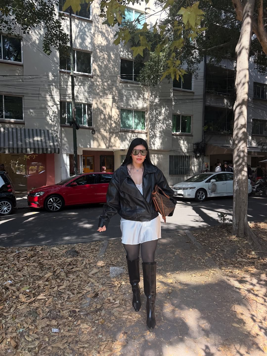 Post 4 by Ana Diaz (Mamá de Bárbara) on Instagram (carousel)
