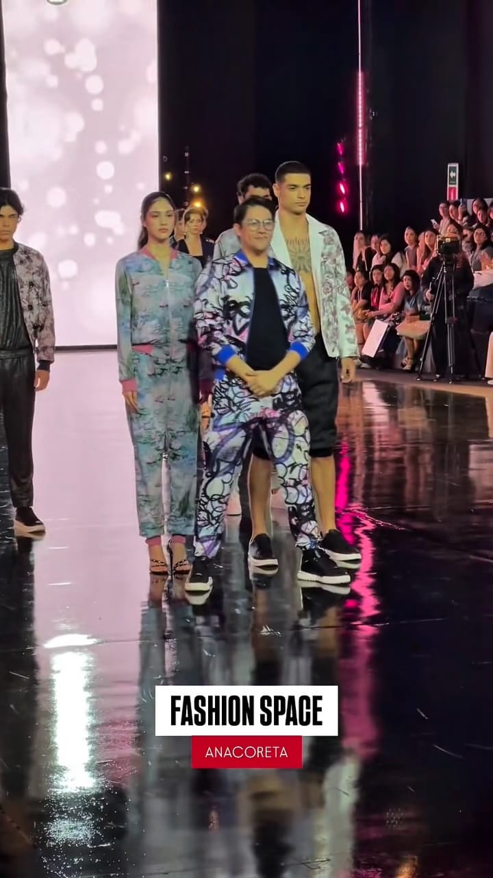 Post 9 by Alan Michael on Instagram (video)