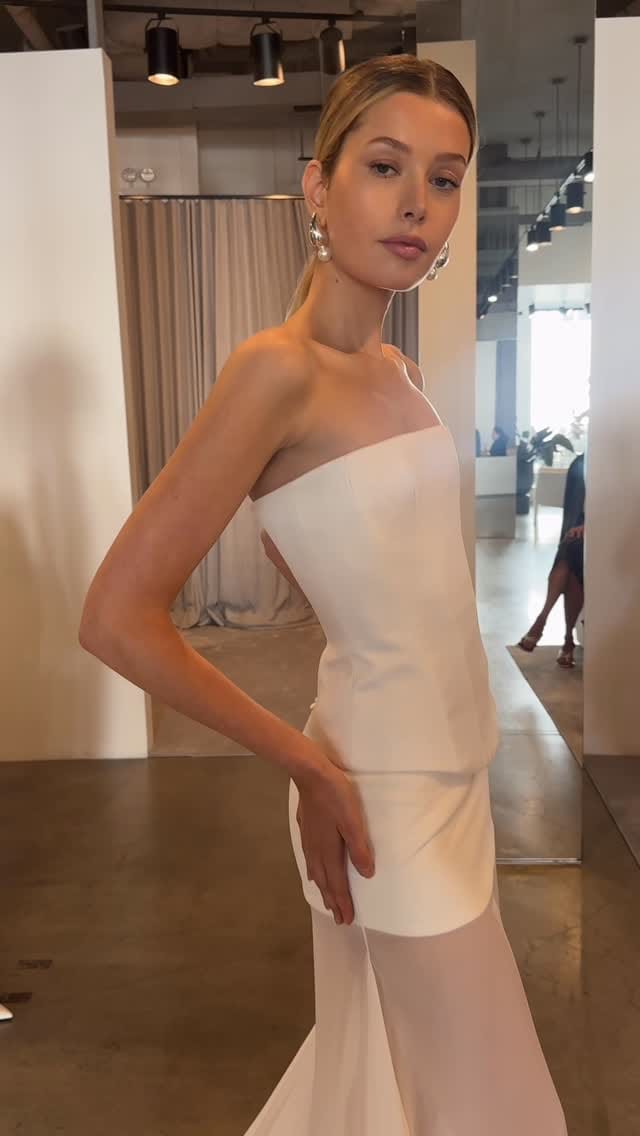 Post 6 by The Find Bridal Outlet / Bridal Sample Sales on Instagram (video)