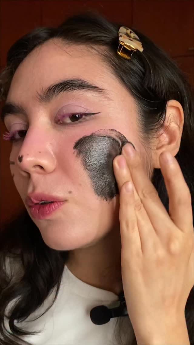 Post 4 by Ximena Prado | kbeauty on Instagram (video)