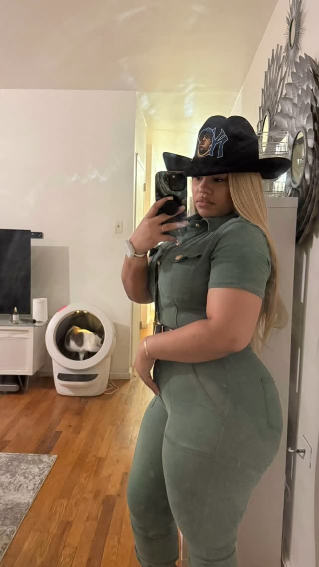 Post 2 by JELISSA NICOLE on Instagram (video)