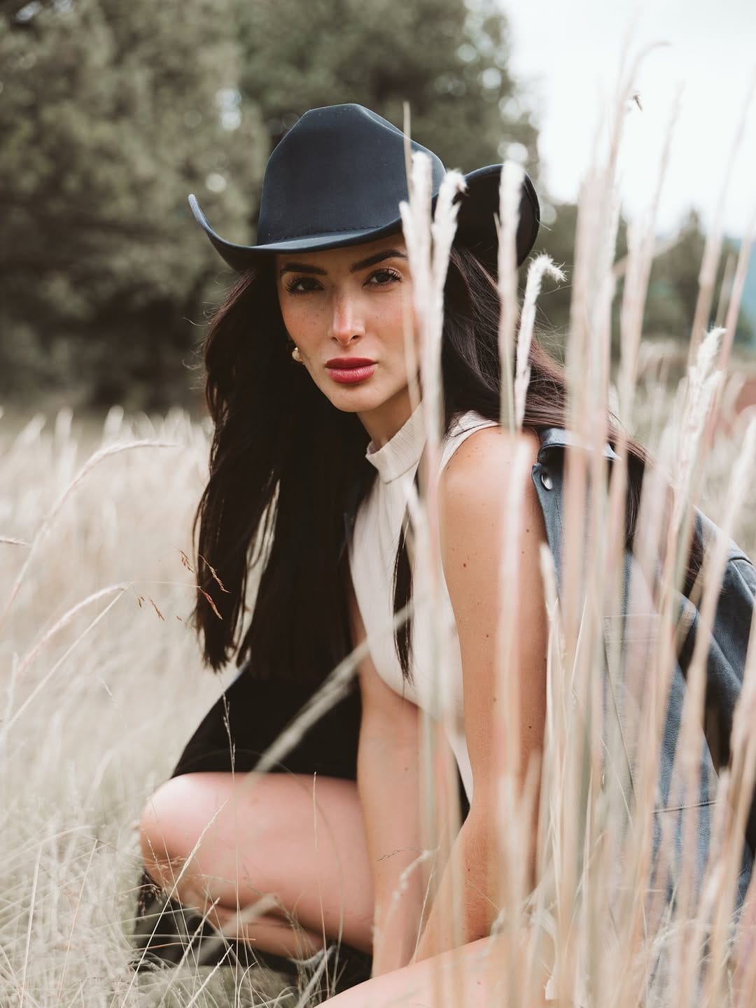 Post 10 by 𝑬𝒉𝒊𝒎𝒚 𝑴𝒊𝒓𝒂𝒎𝒐𝒏𝒕𝒆𝒔 on Instagram (carousel)
