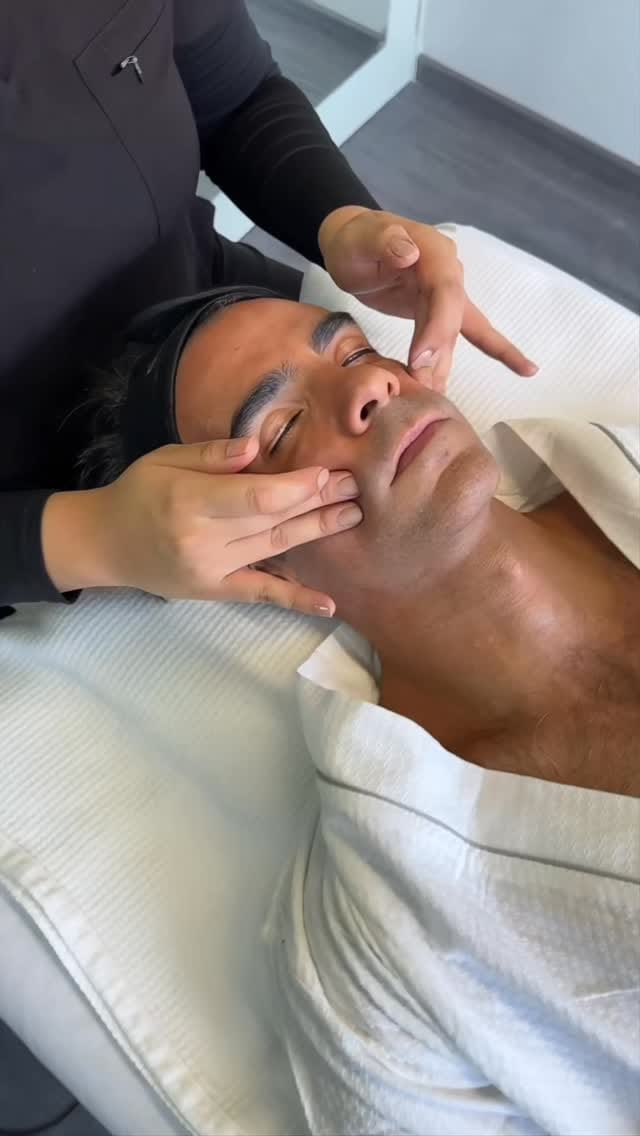 Post 4 by Clínica MOS on Instagram (video)