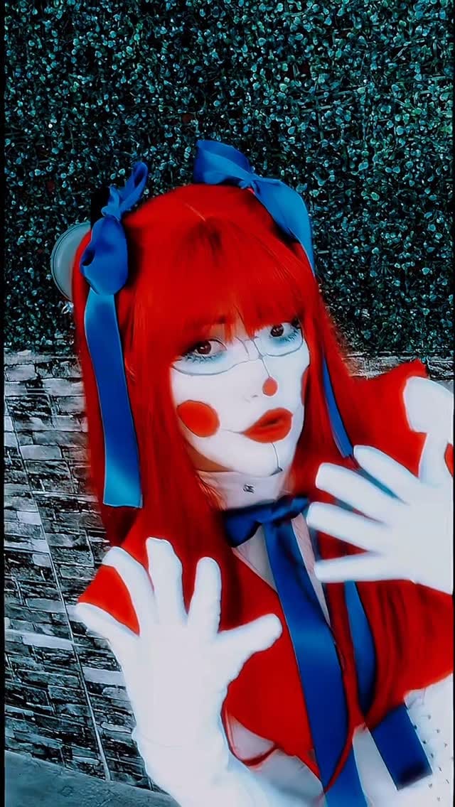 Post 6 by Claudia "Belimyu" Rosas on Instagram (video)