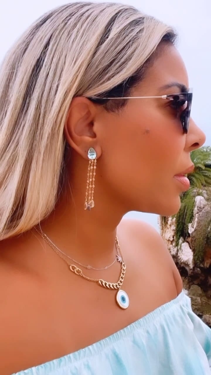 Post 2 by Blanca Leone Jewelry on Instagram (video)