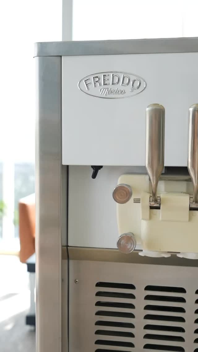 Post 3 by Freddo México on Instagram (video)