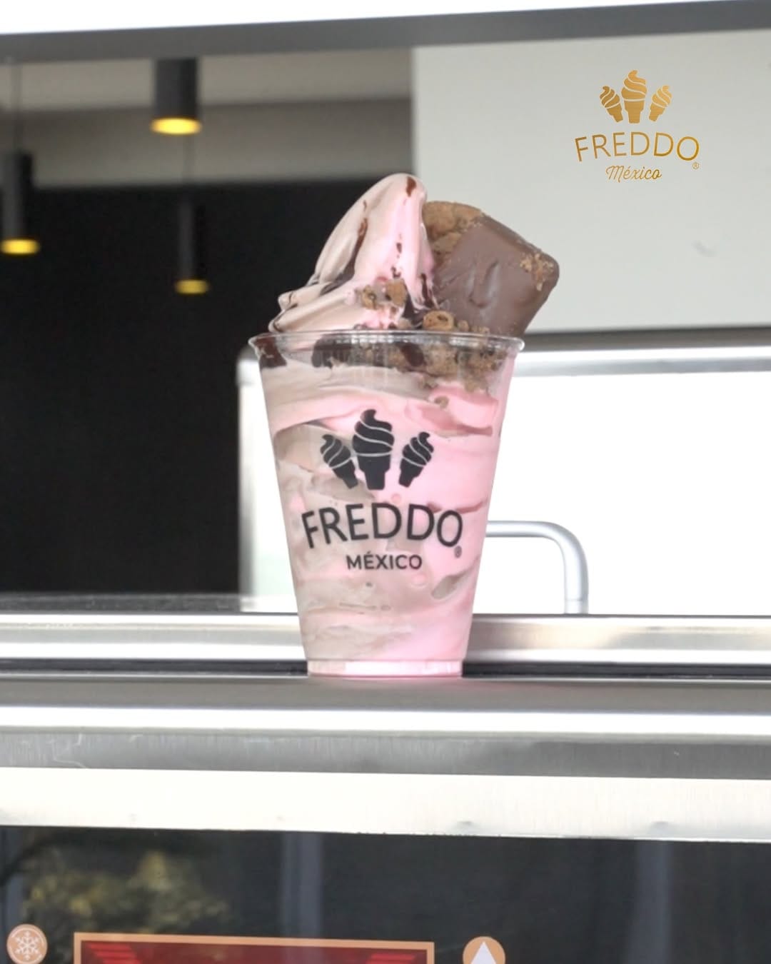 Post 7 by Freddo México on Instagram (image)