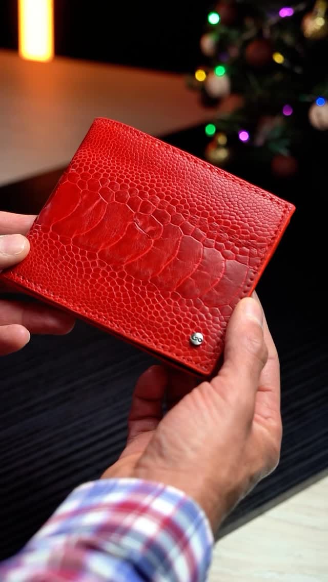Post 9 by Veneno on Instagram (video)