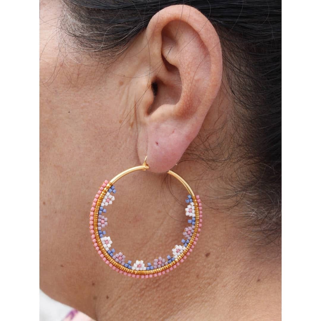 Post 2 by Anber Joyeria on Instagram (image)