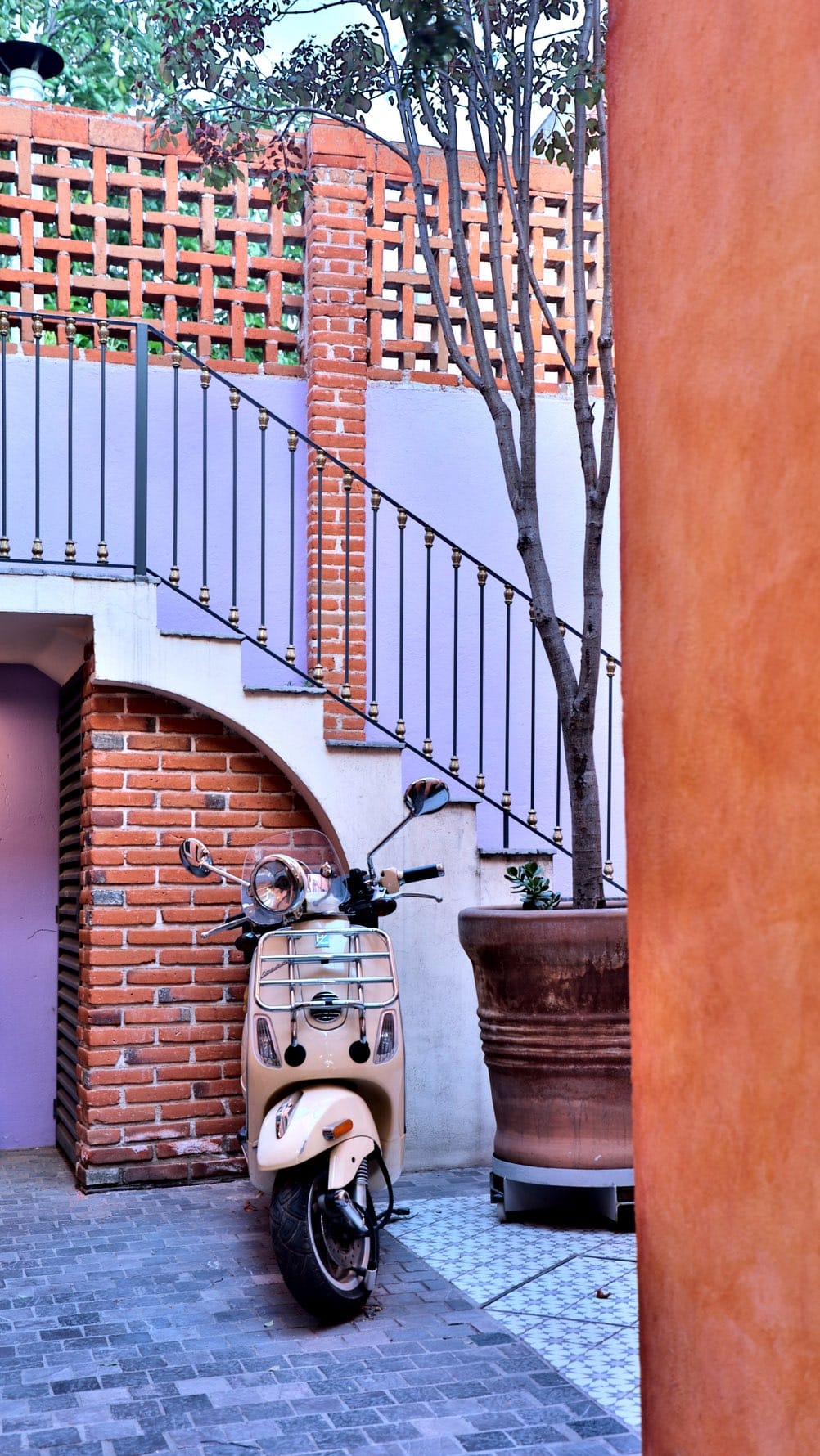 Post 4 by U-Co｜Coliving & Apartments in Mexico on Instagram (video)