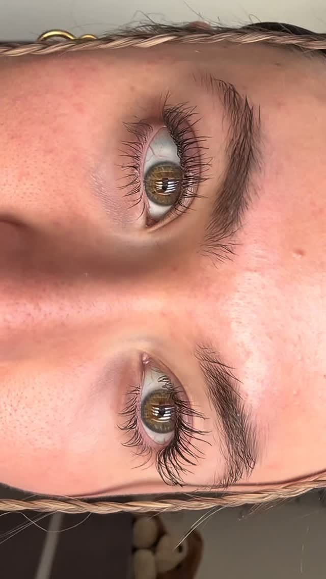 Post 1 by Glowly Natural Beauty on Instagram (video)