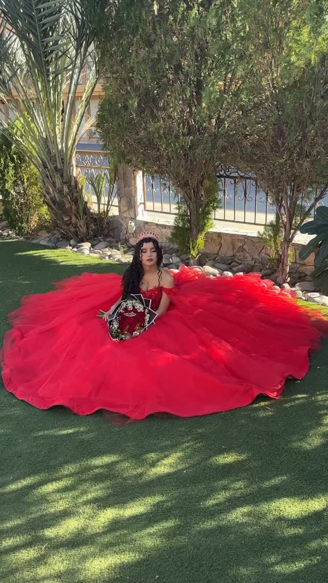 Post 7 by Dylenia Gastelum on Instagram (video)