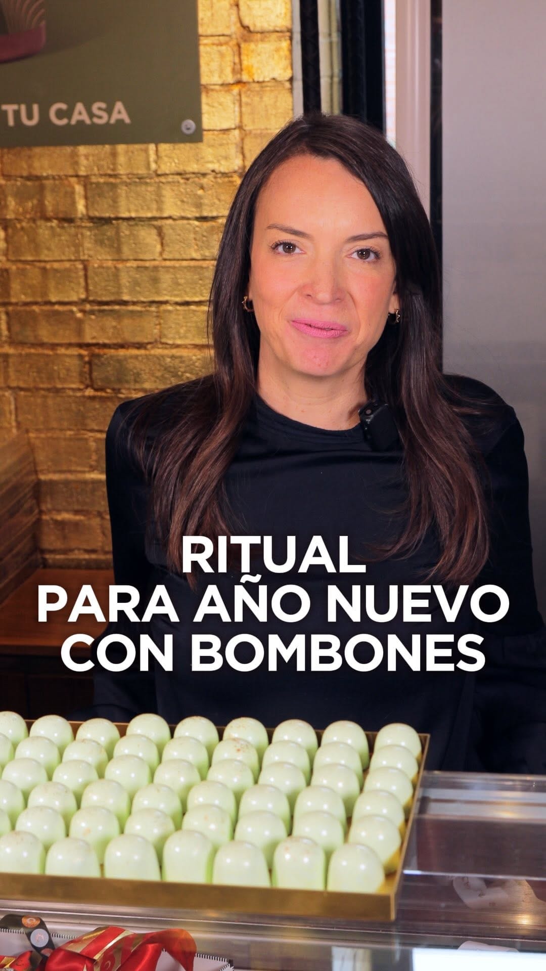 Post 9 by CARAMELA on Instagram (video)