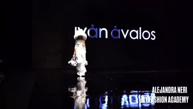 Post 2 by MY FASHION ACADEMY ® on Instagram (video)