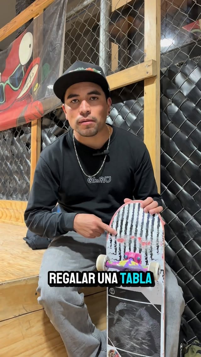 Post 8 by Chilango Skate on Instagram (video)