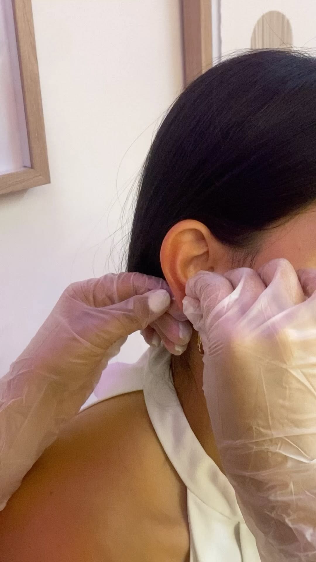 Post 9 by Zenea • Joyería • Piercings on Instagram (video)