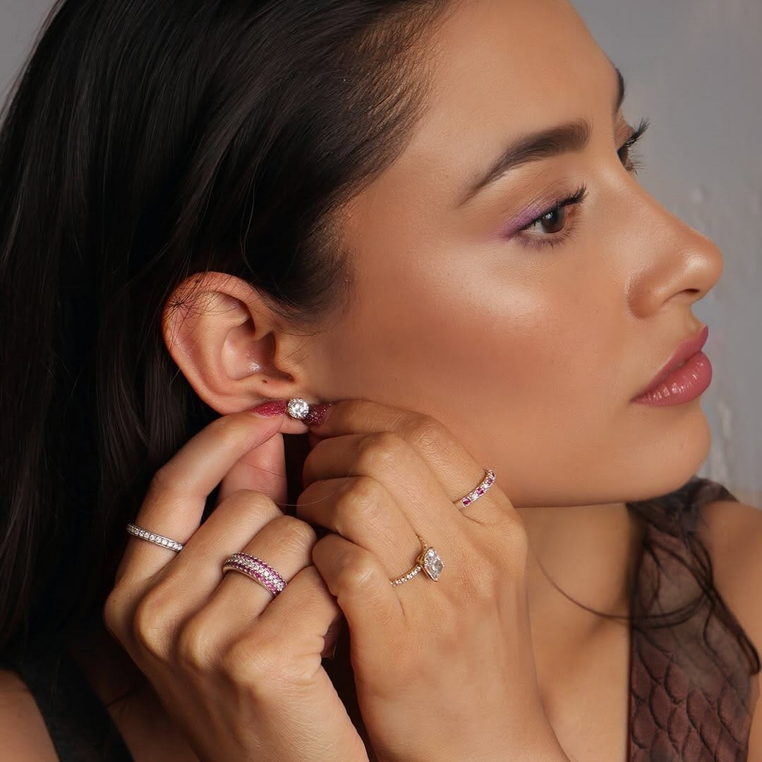 Post 4 by Elegance on Instagram (image)