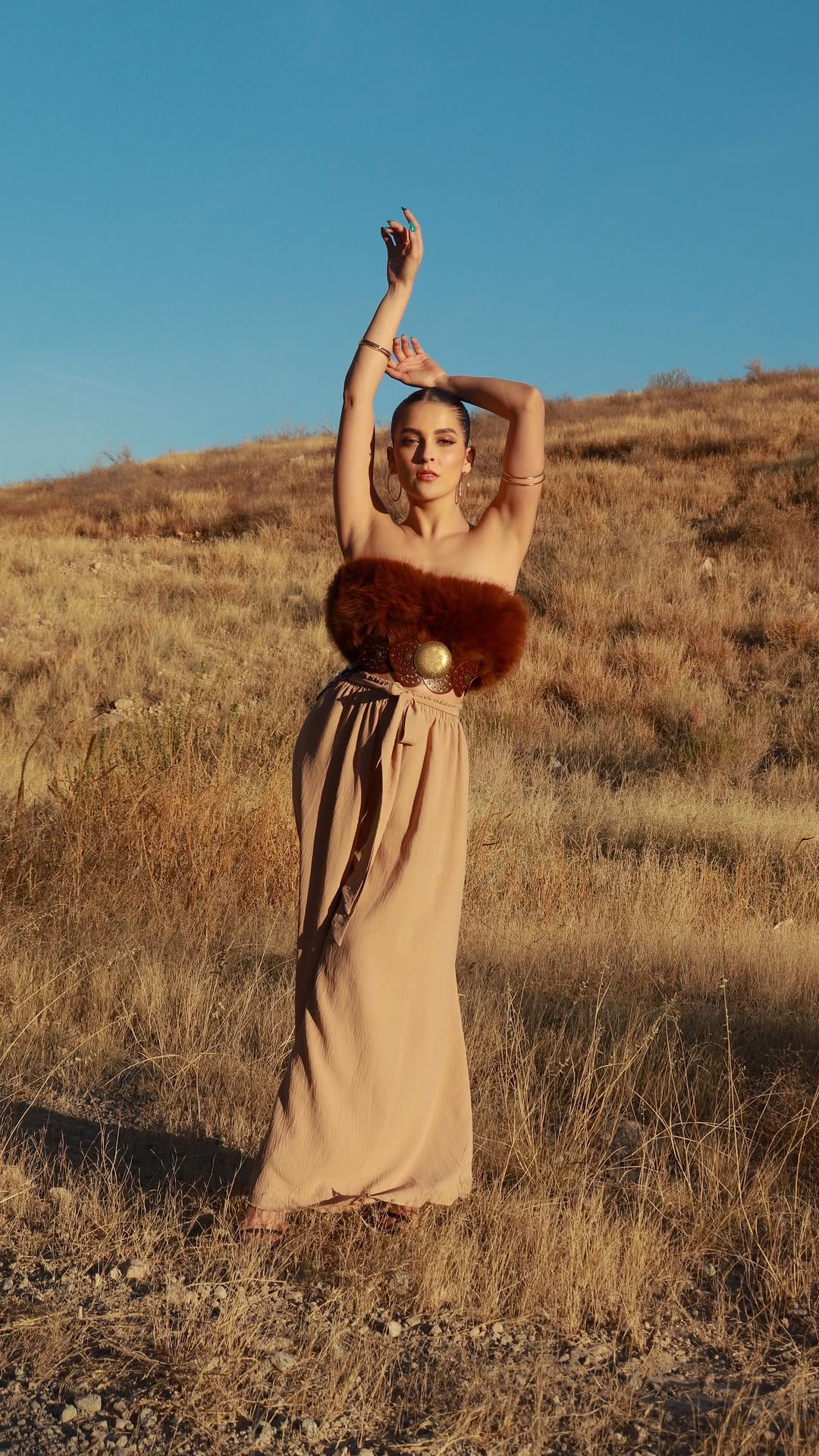Post 2 by Samantha Gómez on Instagram (video)