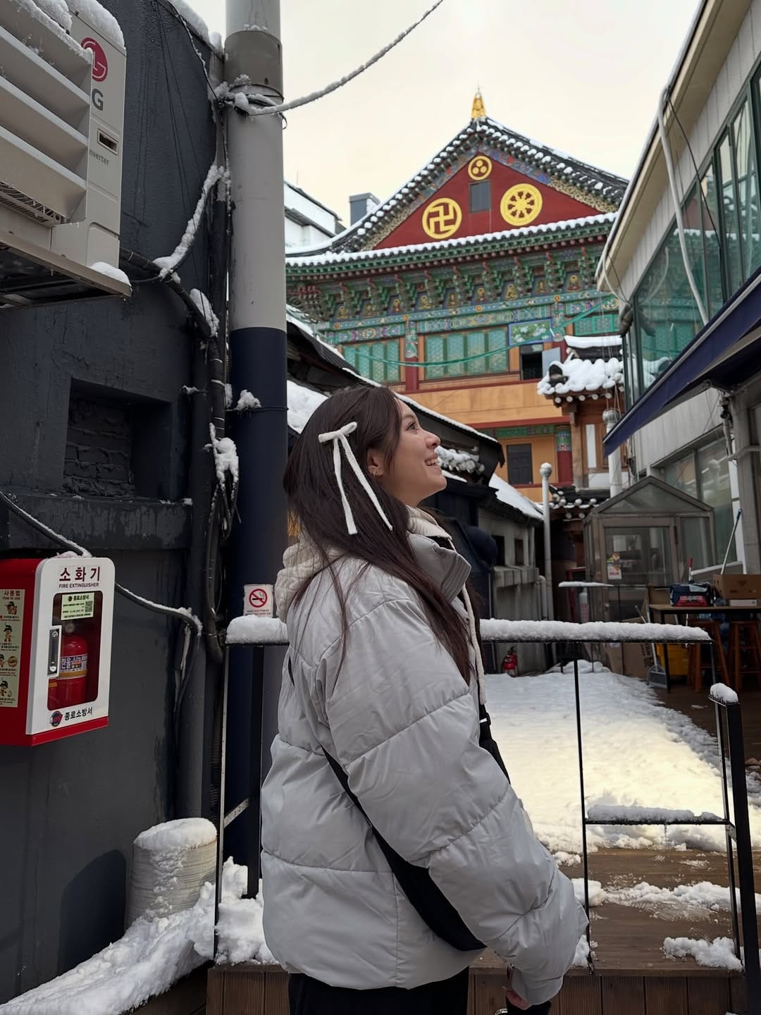 Post 9 by Nadia Jeong on Instagram (carousel)