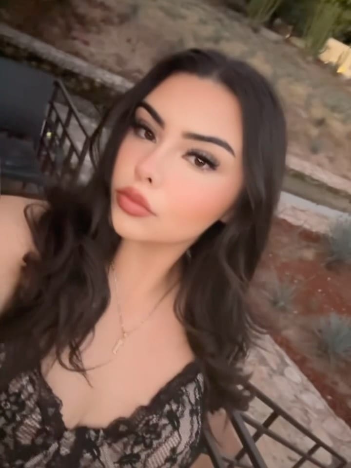Post 1 by 𝓙𝓾𝓵𝓲𝓪𝓷𝓪 𝓒𝓪𝓻𝓸✨ on Instagram (carousel)
