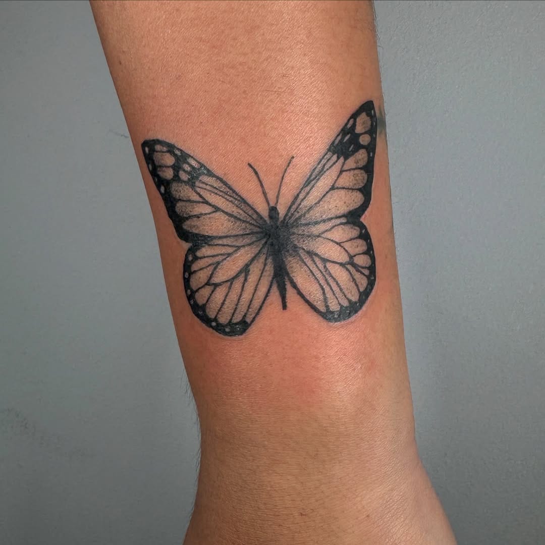 Post 6 by Palma de Buda on Instagram (image)
