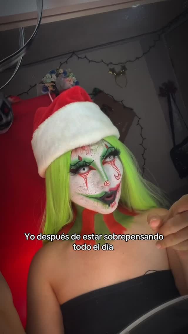 Post 9 by Nayelly García on Instagram (video)