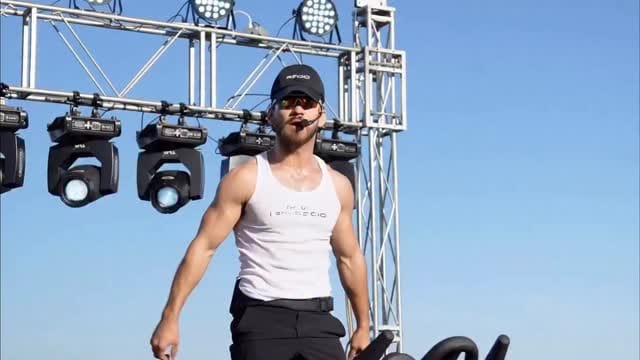 Post 4 by Luis García on Instagram (video)