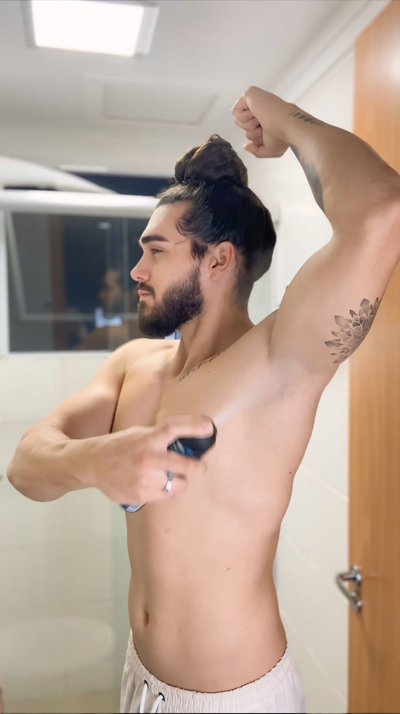 Post 8 by Lucas Martins on Instagram (video)