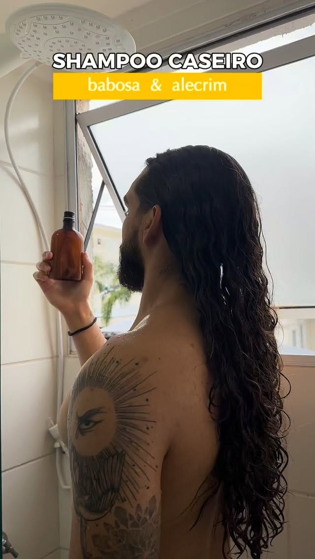 Post 4 by Lucas Martins on Instagram (video)