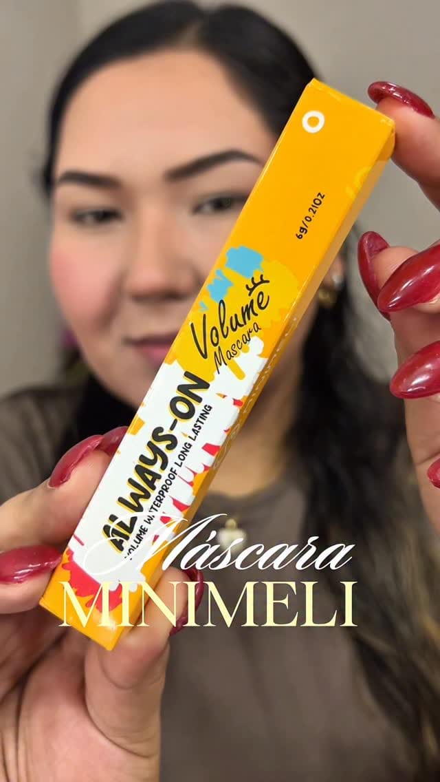 Post 2 by Mariana Ceballos | Maquillador Profesional on Instagram (video)