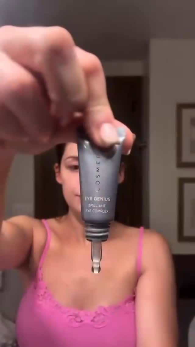 Post 6 by Skin Concept México on Instagram (video)