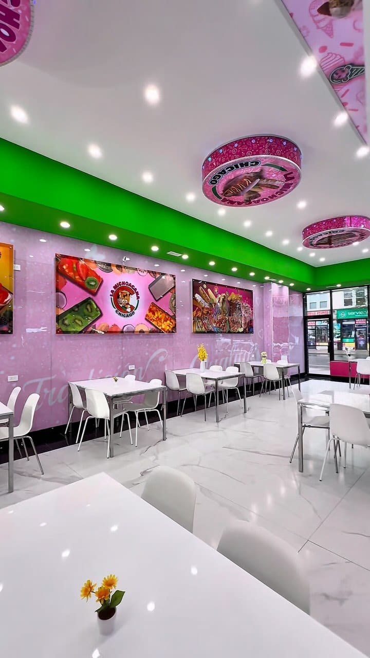 Post 10 by La Michoacana Chicago on Instagram (video)