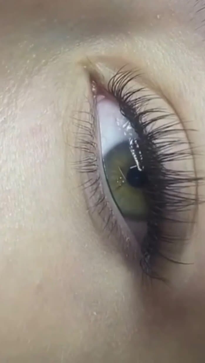 Post 9 by GLAMB BELGRANO Ⓡ | Servicio de Uñas on Instagram (video)