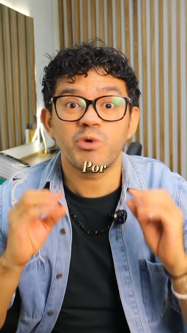 Post 8 by Chelo Ovando on Instagram (video)