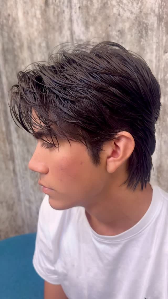 Post 3 by Golden Boys Beauty Salon on Instagram (video)
