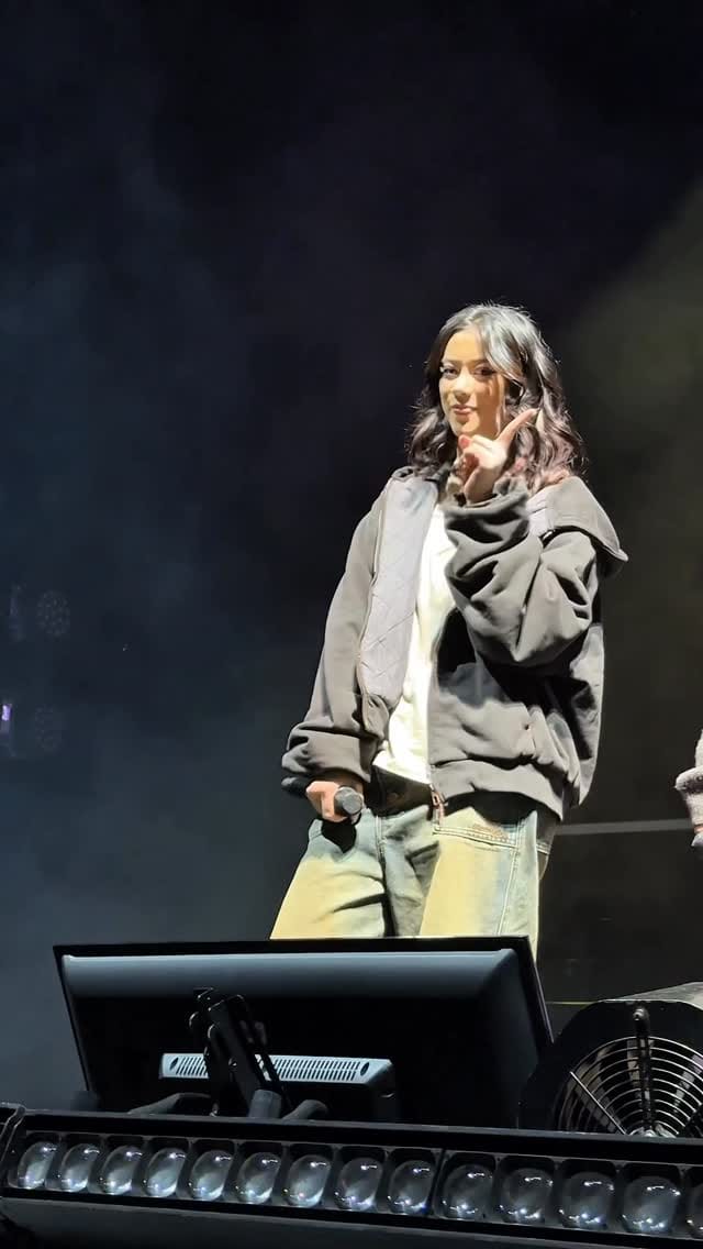 Post 7 by Unnie Anne on Instagram (video)