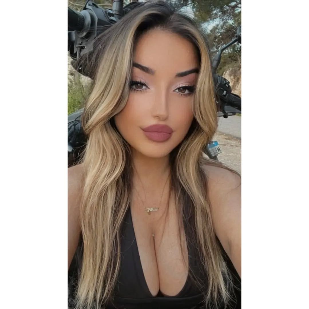 Post 7 by ʟᴇᴀʜ ɴᴀᴅᴅᴏᴜʀ | ليا ندّور on Instagram (image)