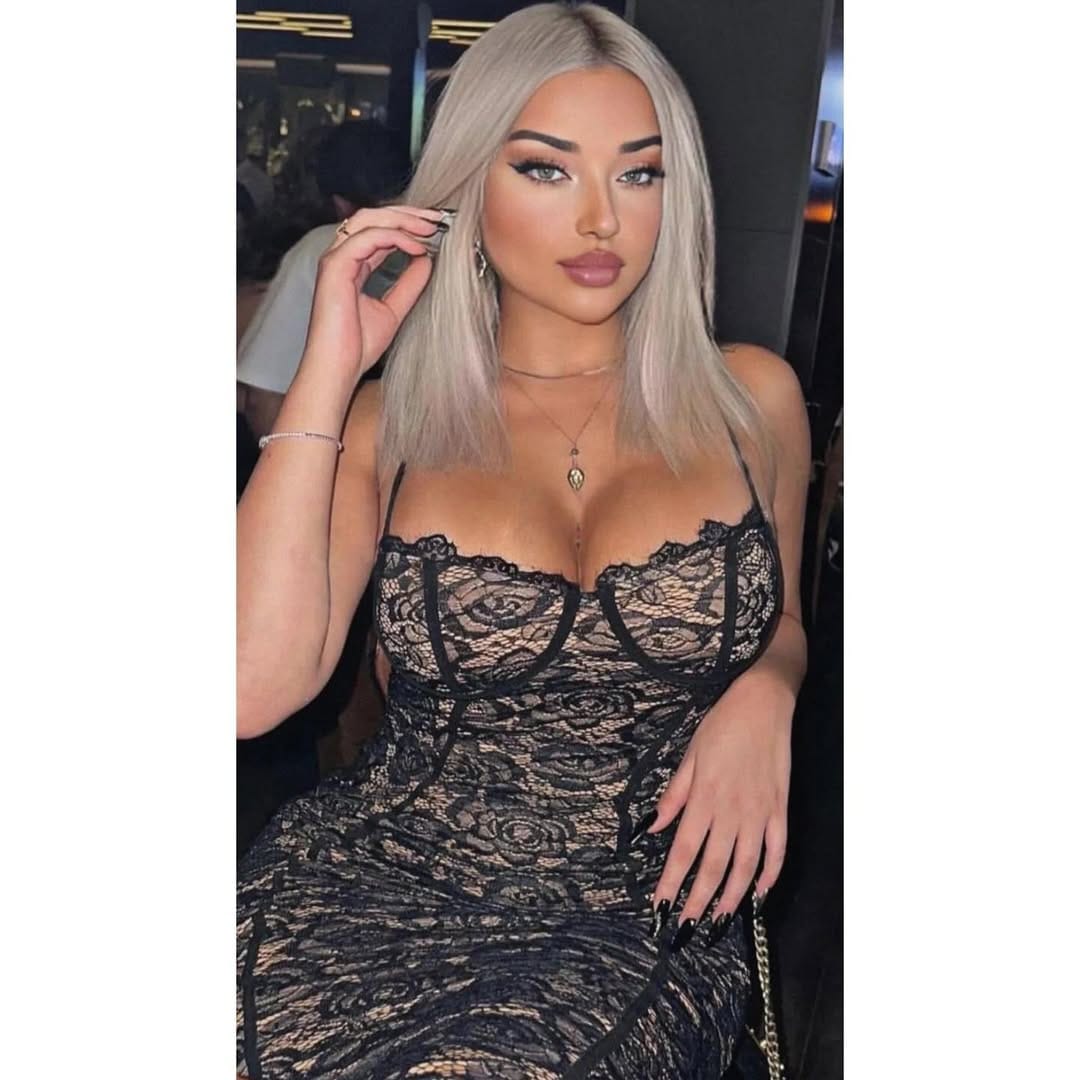 Post 4 by ʟᴇᴀʜ ɴᴀᴅᴅᴏᴜʀ | ليا ندّور on Instagram (image)
