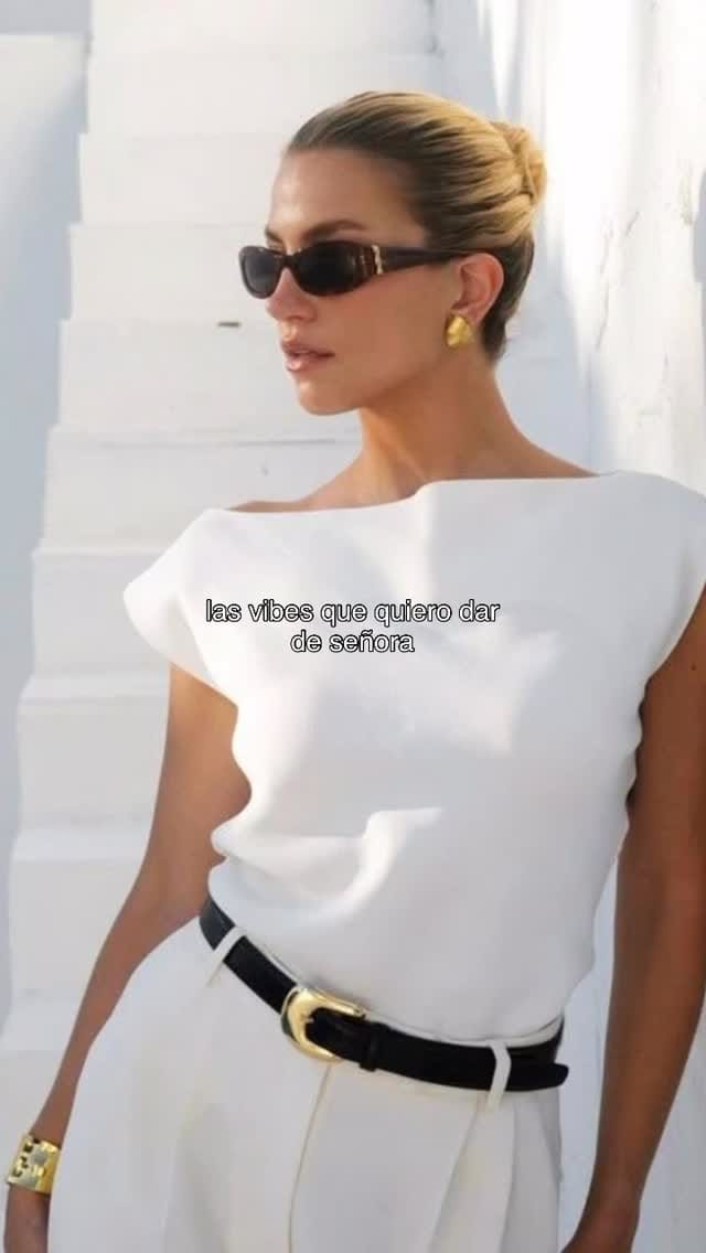 Post 9 by Maria Moreno 🦢 on Instagram (video)